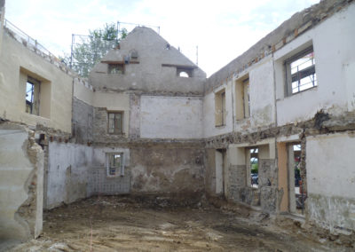 Démolition partielle d’un immeuble à Longirod